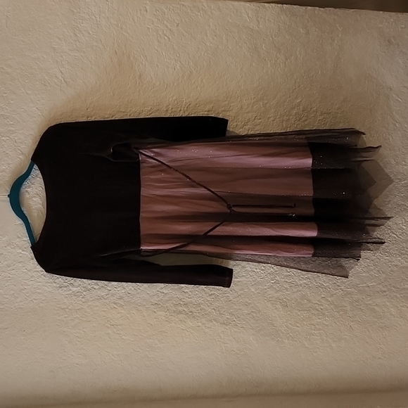 Speechless Girl's Formal long sleeved dress, Size 14 - Picture 9 of 9